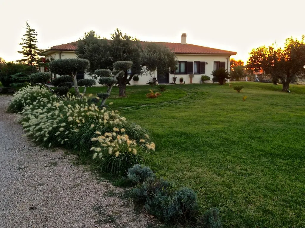 Lantgård Agriturismo L'Incontro Villa Pescia Romana Italien