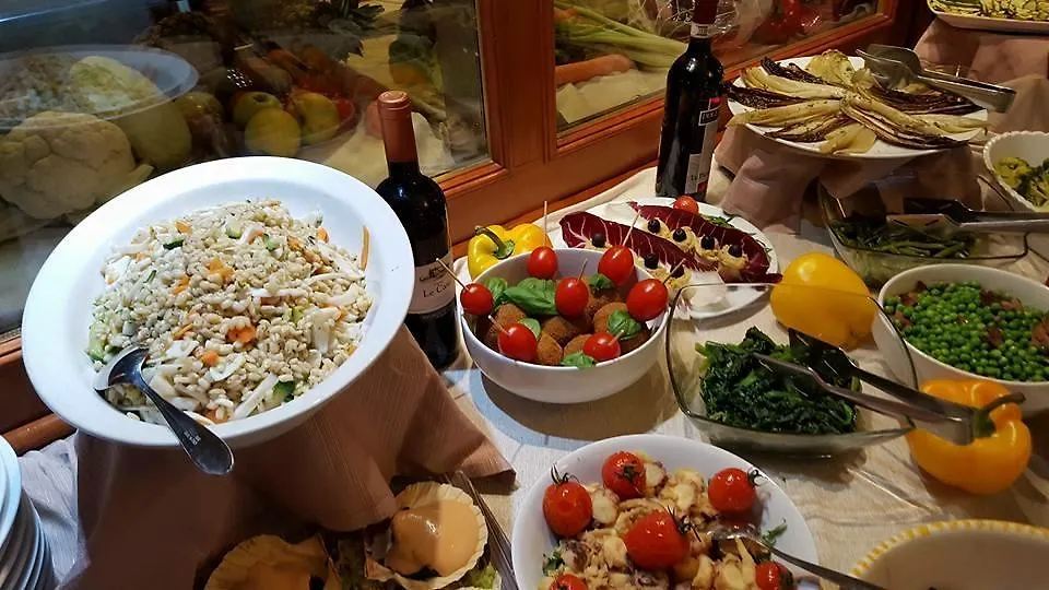 Agriturismo L'Incontro Villa Pescia Romana Italia